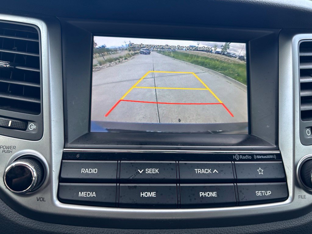Used 2018 Hyundai Tucson Value AWD/4WD image 16
