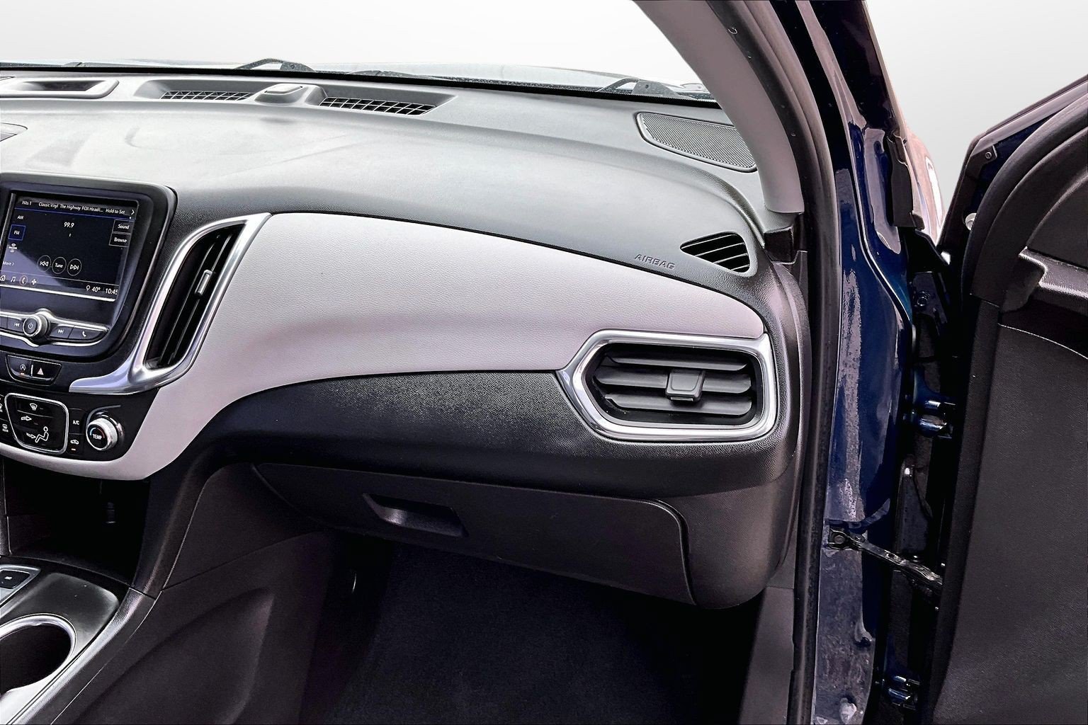 Used 2022 Chevrolet Equinox LS AWD/4WD image 21
