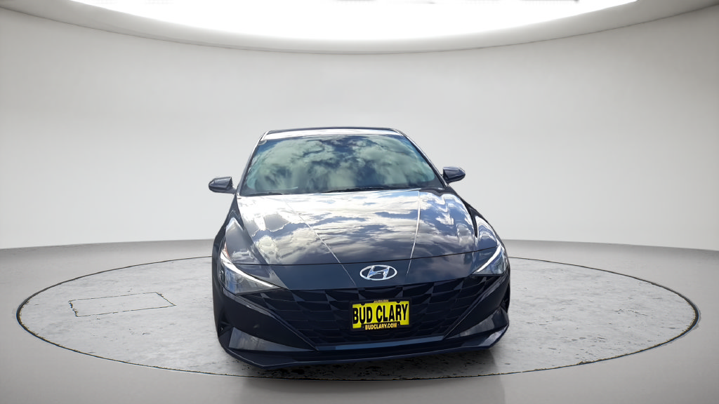Used 2023 Hyundai Elantra SEL FWD image 3