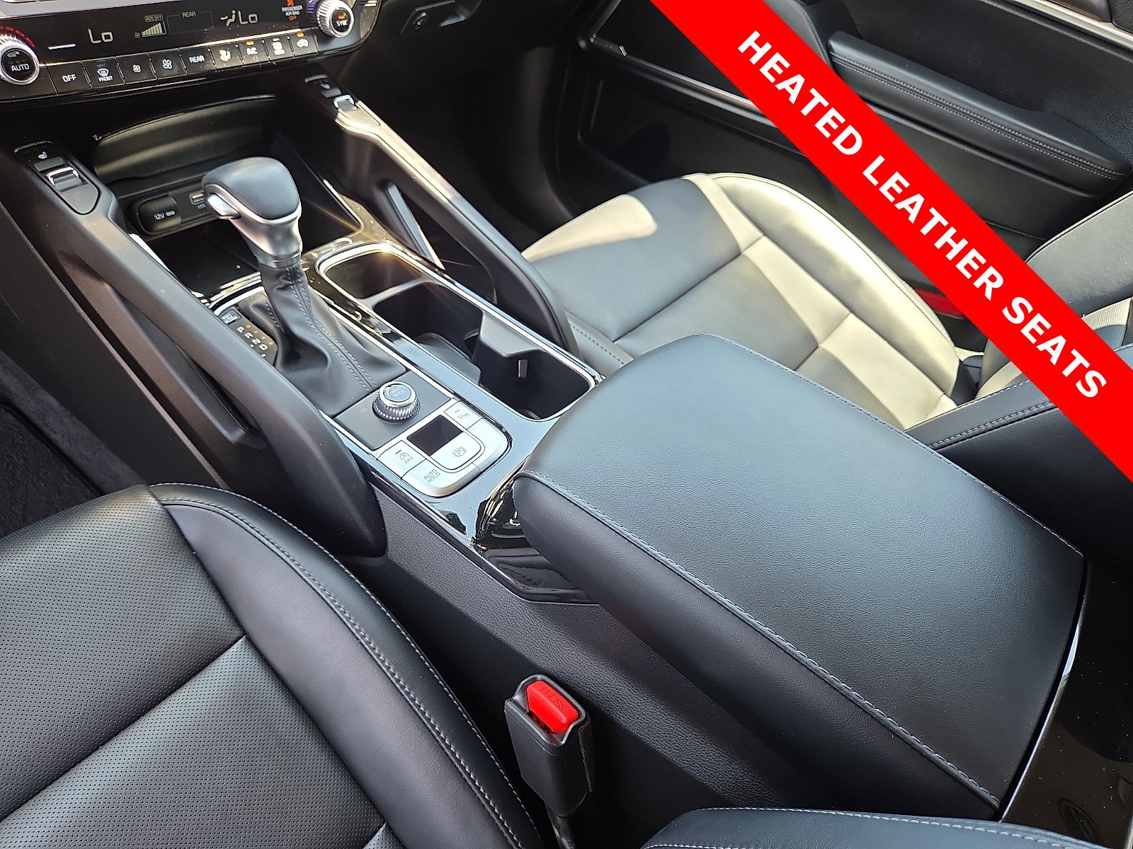 Used 2024 Kia Telluride S FWD image 25