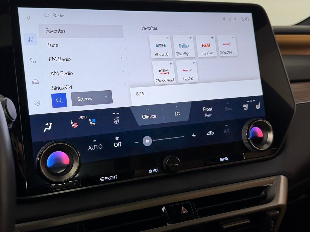 Used 2024 Lexus RX 350 Premium w/ Convenience Package image 16