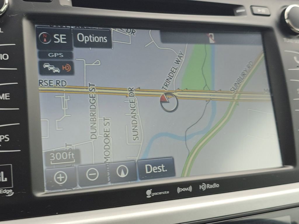 Used 2017 Toyota Highlander Limited image 4