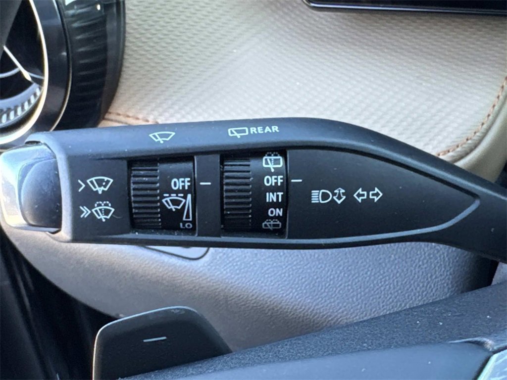 Used 2025 Chevrolet Equinox ACTIV w/ Safety and Technology Package image 42