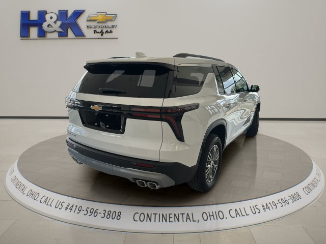 New 2027 Chevrolet Traverse LT FWD image 6
