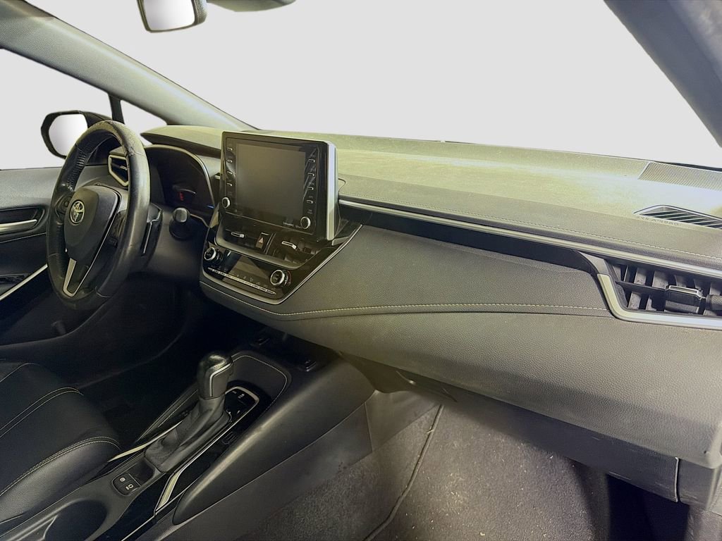 Used 2021 Toyota Corolla XSE image 27