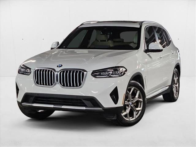 Used 2022 BMW X3 xDrive30i w/ Premium Package 2