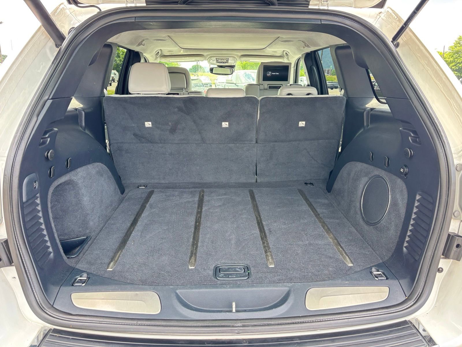 Used 2017 Jeep Grand Cherokee Summit AWD/4WD image 19