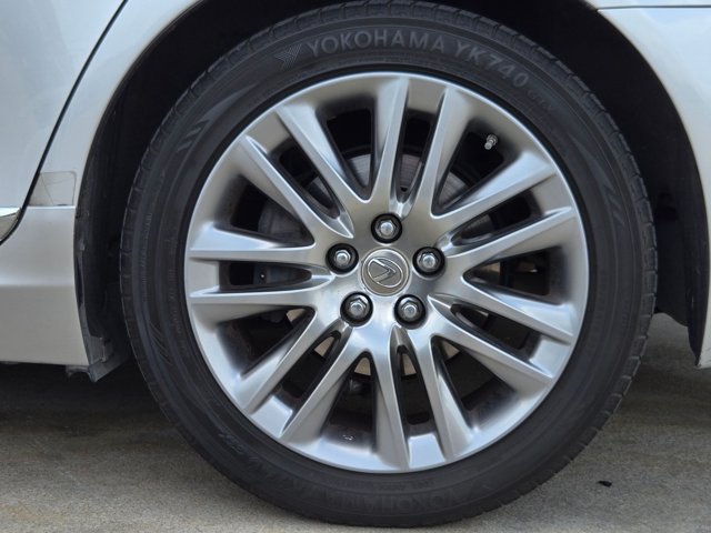 Used 2014 Lexus LS 460 L RWD image 24