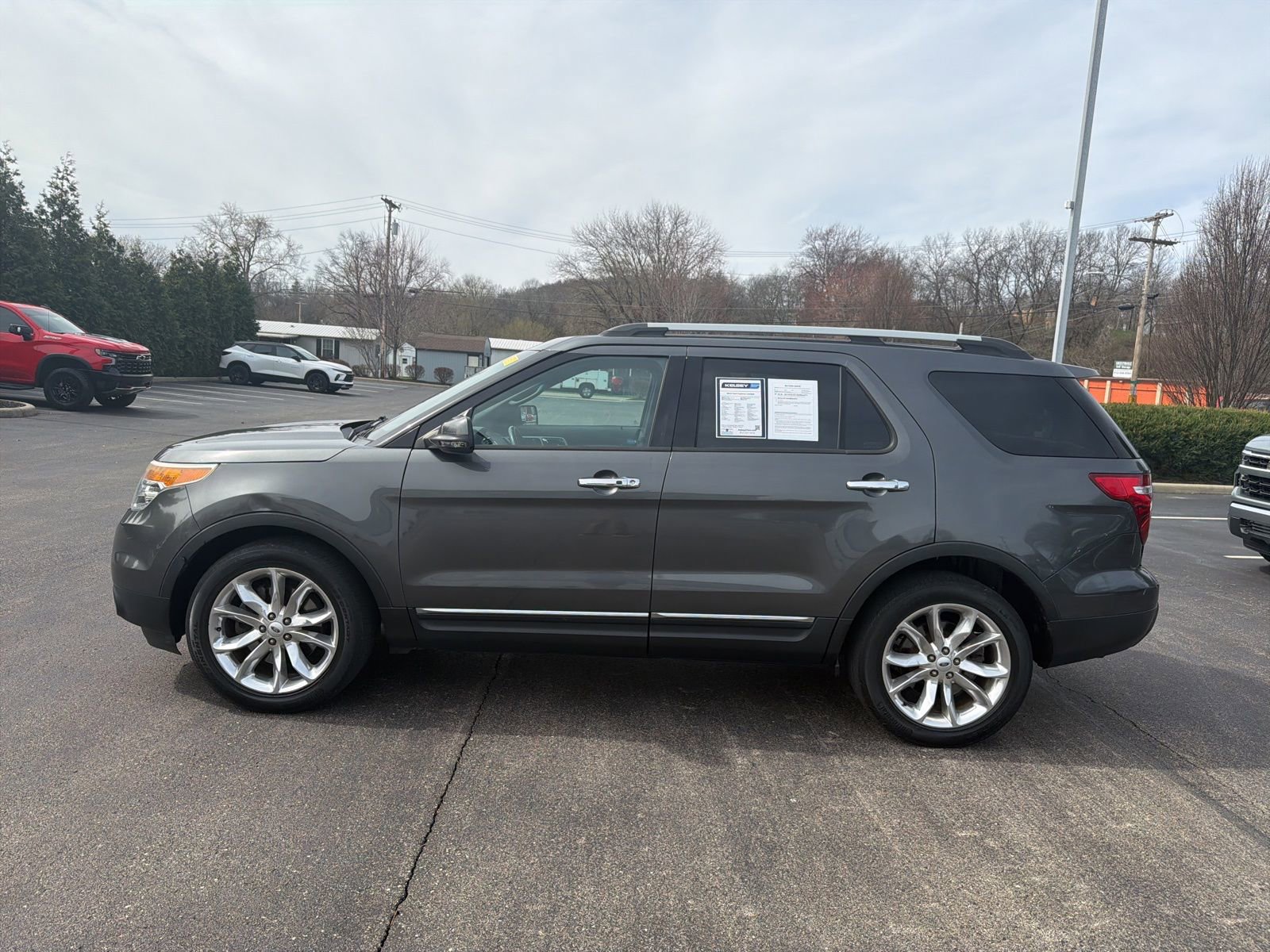 Used 2015 Ford Explorer Limited w/ Equipment Group 301A image 2