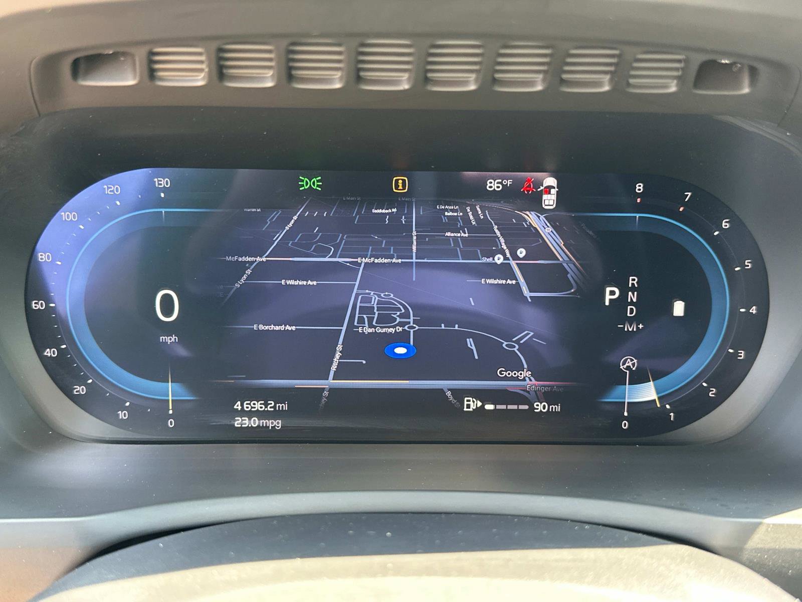 Certified 2025 Volvo XC90 B6 Plus image 10