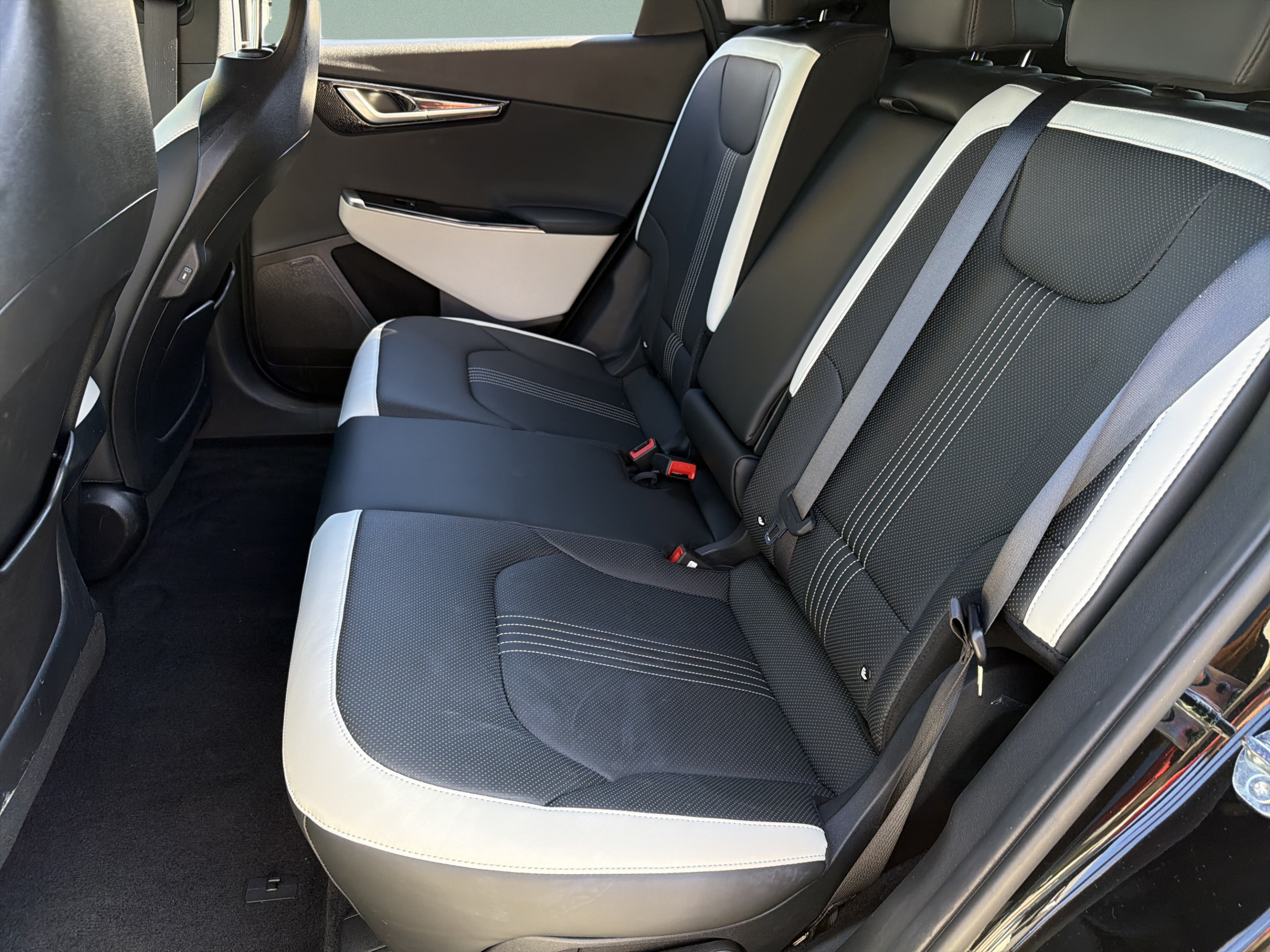 Certified 2024 Kia EV6 GT-Line RWD image 33