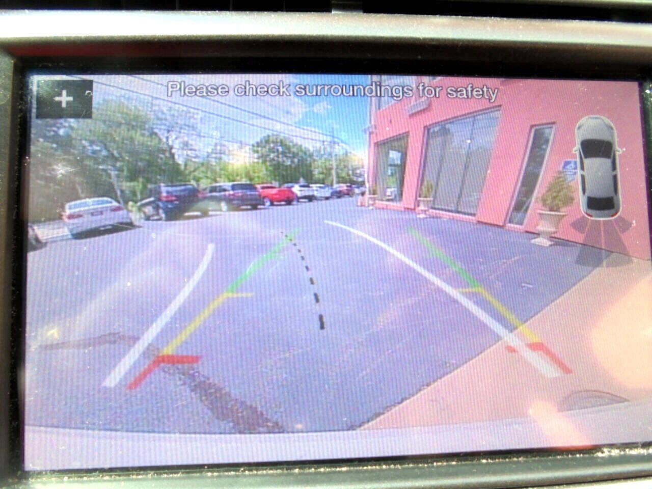 Used 2019 Lincoln Nautilus Select image 16