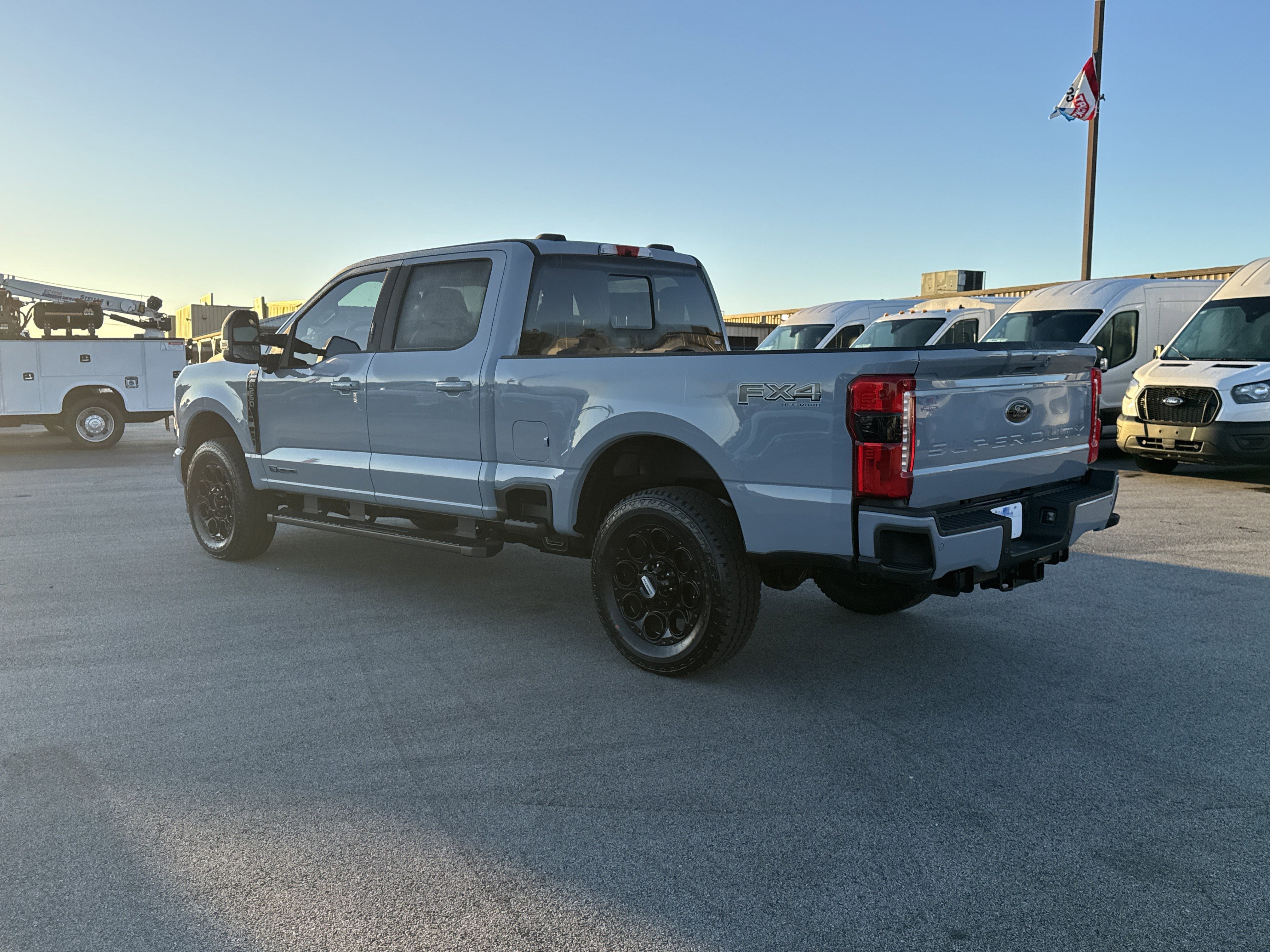 New 2026 Ford F250 4x4 Crew Cab Super Duty image 7