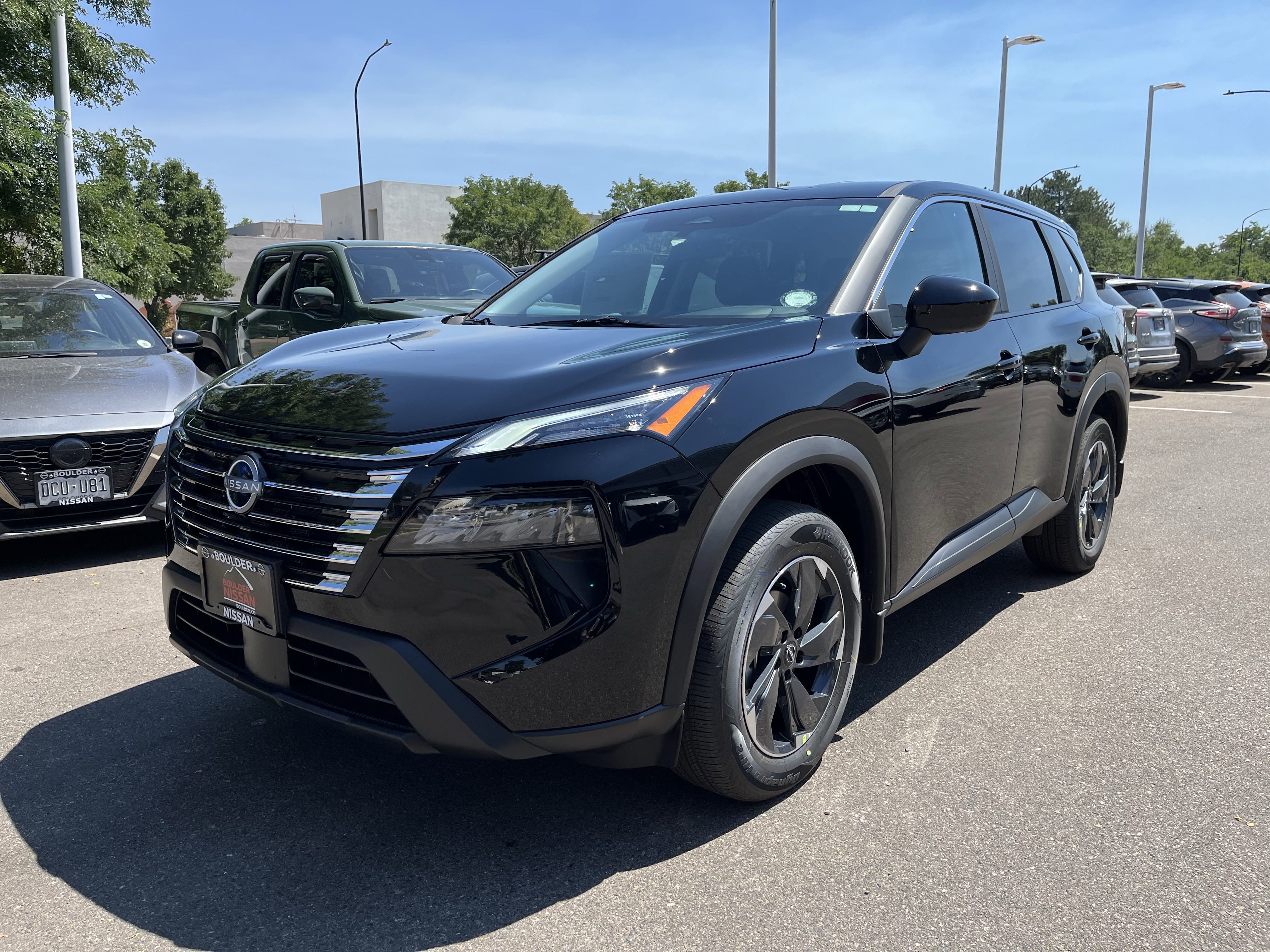 New 2026 Nissan Rogue SV image 3