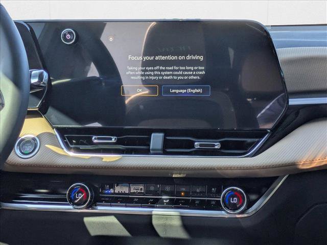New 2025 Chevrolet Equinox ACTIV w/ Convenience Package III FWD image 12