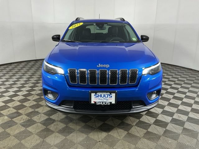 Used 2022 Jeep Cherokee Latitude Lux AWD/4WD image 2