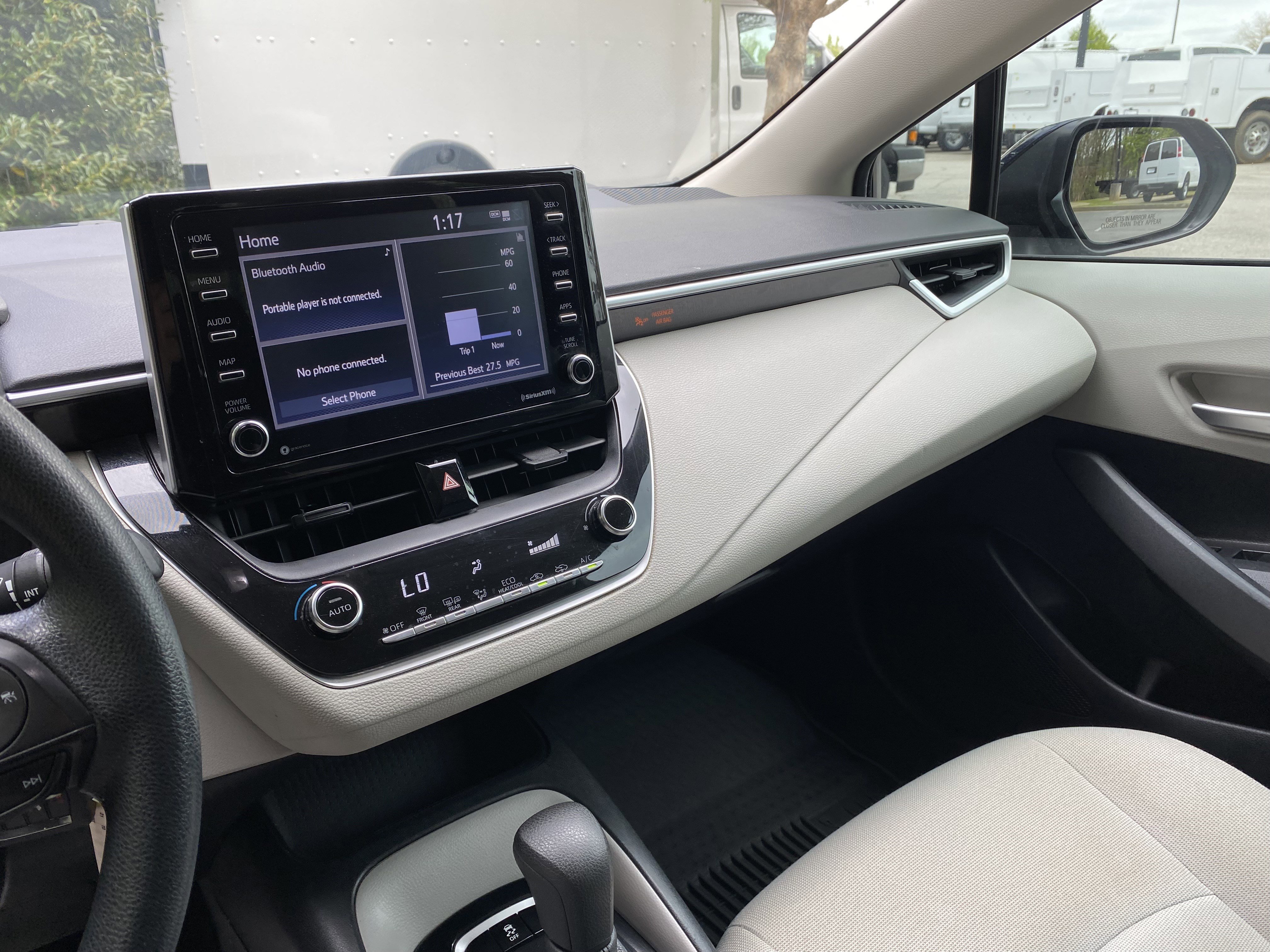 Used 2021 Toyota Corolla LE image 22