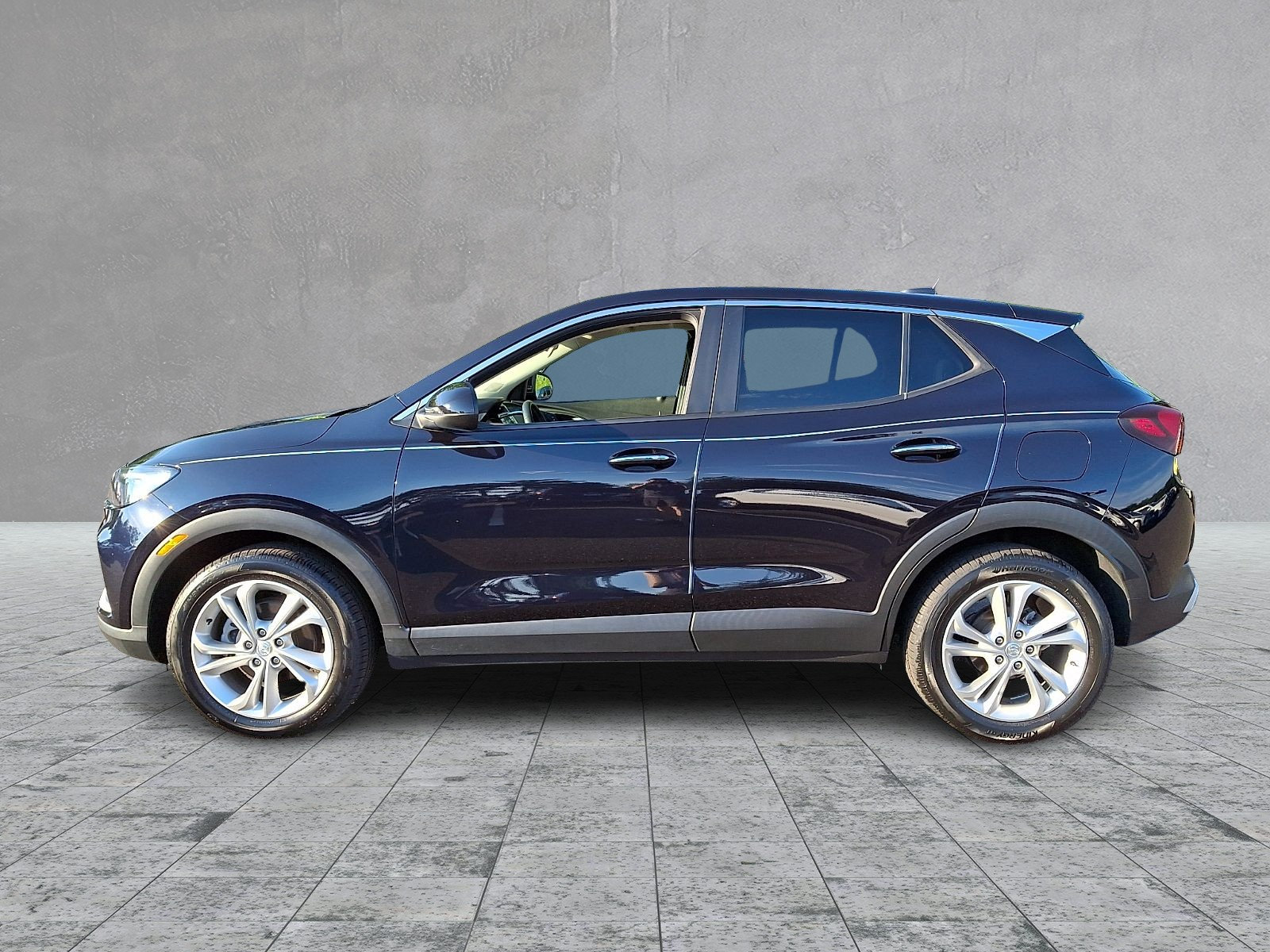 Certified 2021 Buick Encore GX Preferred w/ Cold Weather Comfort Package FWD image 7