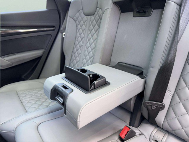 Certified 2025 Audi SQ5 Premium Plus w/ Premium Plus Package AWD/4WD image 24