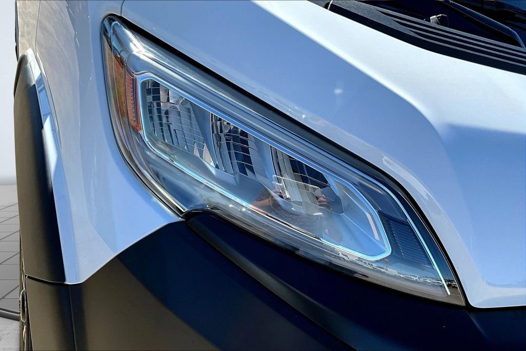 Used 2024 RAM ProMaster 2500 w/ Swivel Seat Group image 28