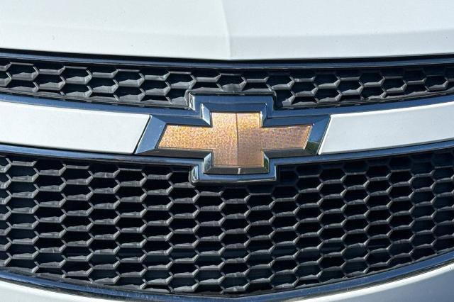 Used 2012 Chevrolet Cruze LS w/ Connectivity Package FWD image 8
