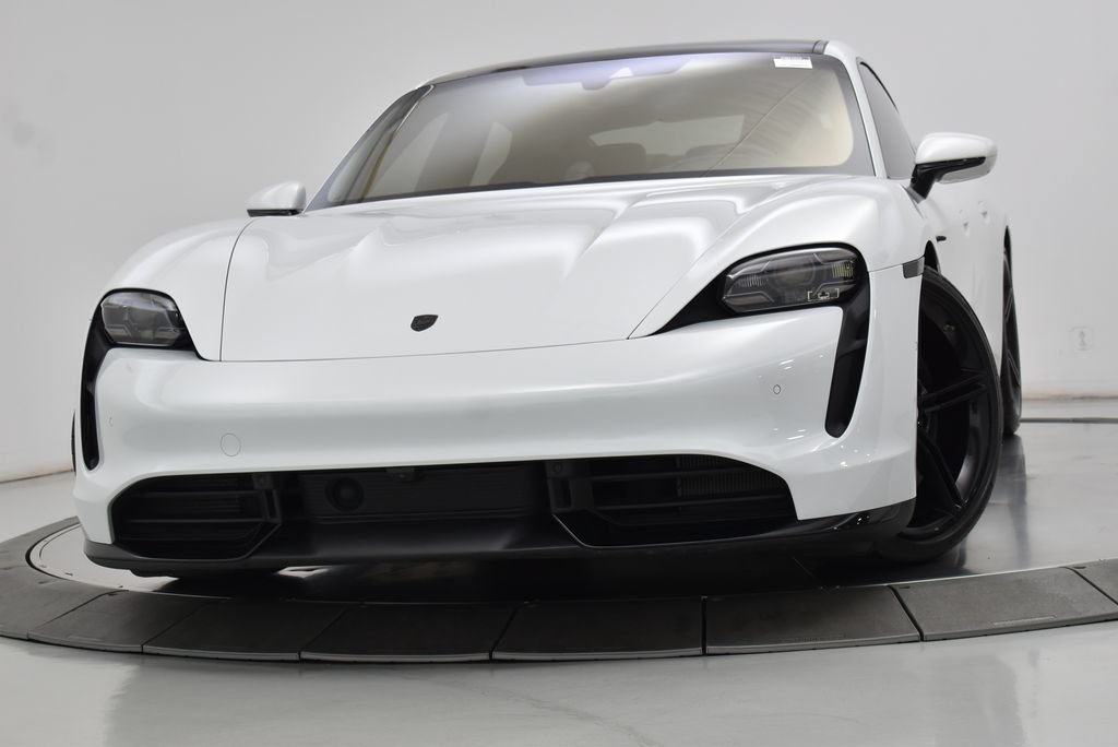 Used 2022 Porsche Taycan Turbo S AWD/4WD image 10