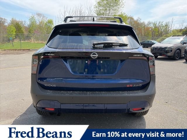 New 2026 Nissan Kicks SR w/ Cold Weather Package AWD/4WD image 7