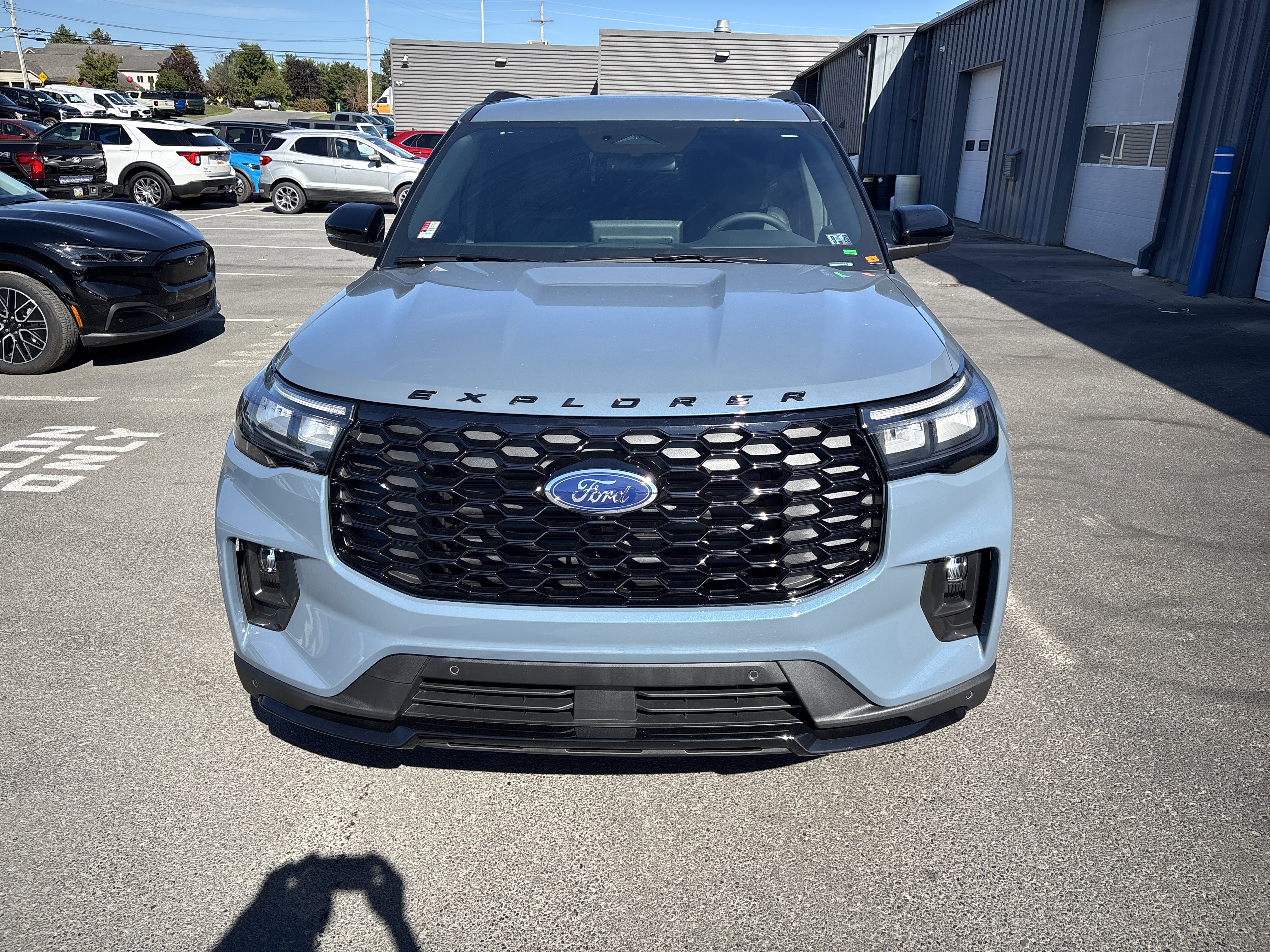 New 2025 Ford Explorer ST-Line image 9