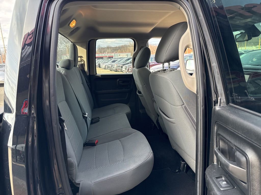 Used 2014 RAM 1500 Express w/ Black Ram 1500 Express Group image 11