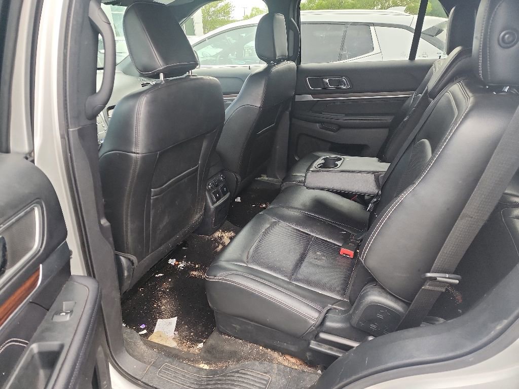 Used 2018 Ford Explorer Limited FWD image 12
