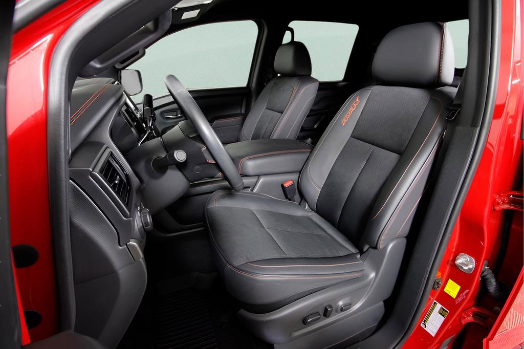 Used 2024 Nissan Titan PRO-4X w/ Off Road Protection Package image 16