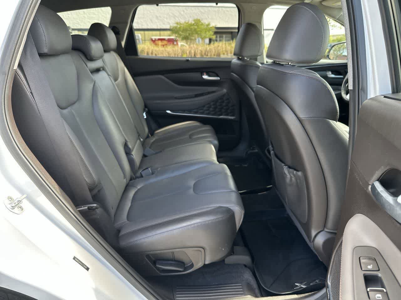 Used 2020 Hyundai Santa Fe Limited FWD image 21