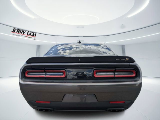 Used 2021 Dodge Challenger R/T Scat Pack RWD image 4