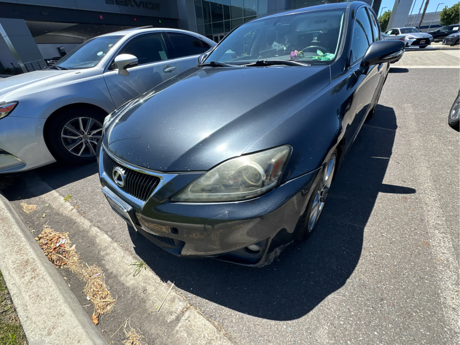 Used 2011 Lexus IS 250 w/ Premium Pkg Value Edition RWD image 2