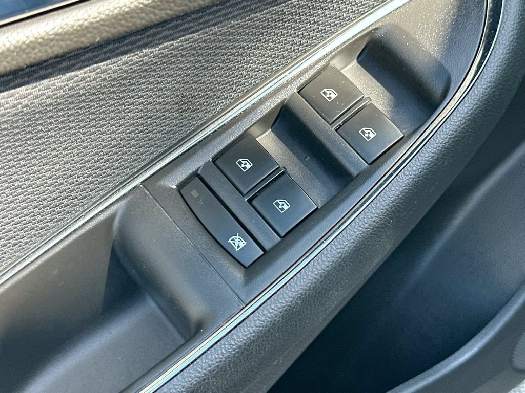 Certified 2019 Chevrolet Cruze LT w/ Convenience Package FWD image 17