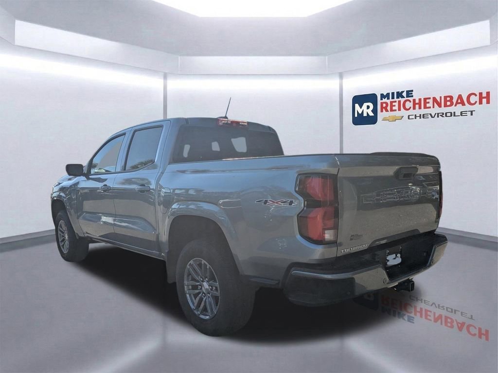 New 2025 Chevrolet Colorado LT w/ LT Convenience Package AWD/4WD image 7