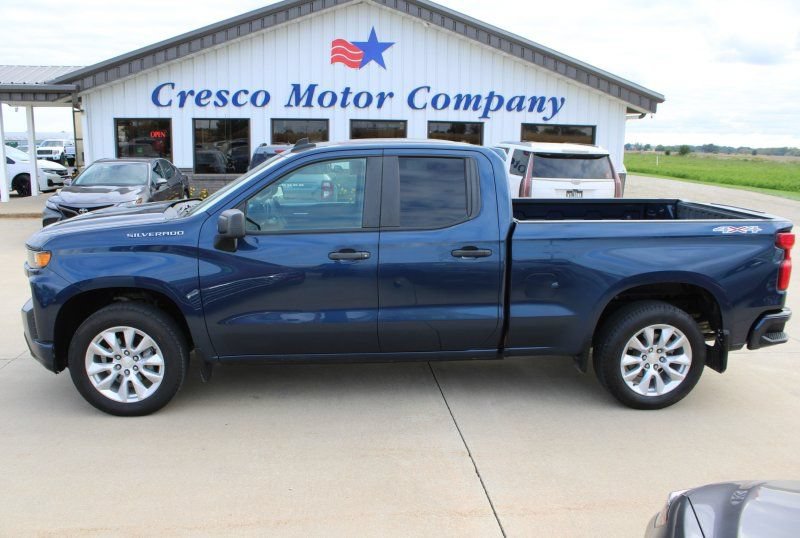 Used 2019 Chevrolet Silverado 1500 Custom w/ Custom Value Package AWD/4WD image 8