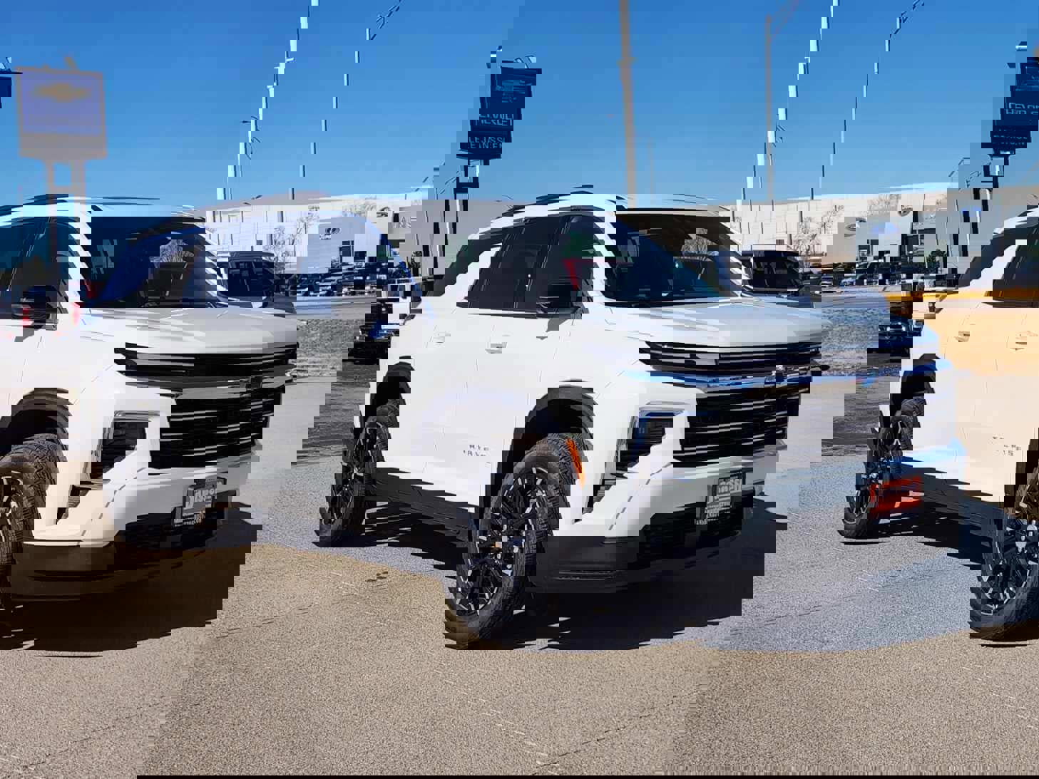 Used 2025 Chevrolet Equinox LT image 4