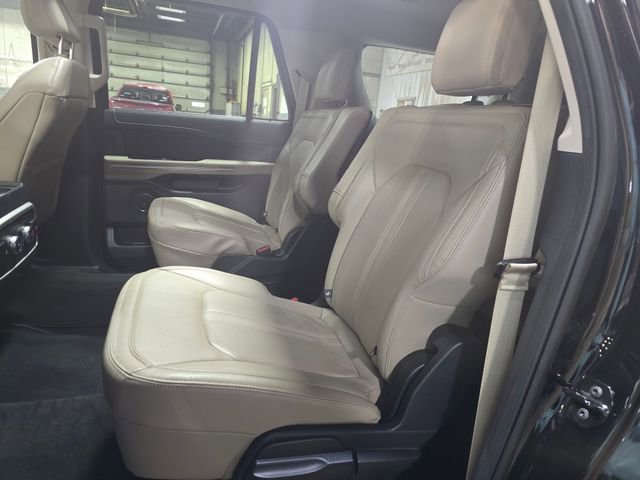 Used 2024 Ford Expedition Max Limited AWD/4WD image 24