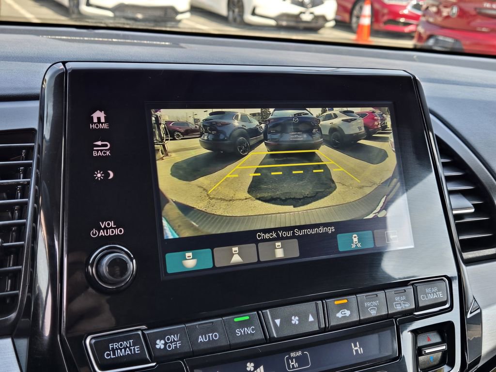 Certified 2022 Honda Odyssey Touring image 23