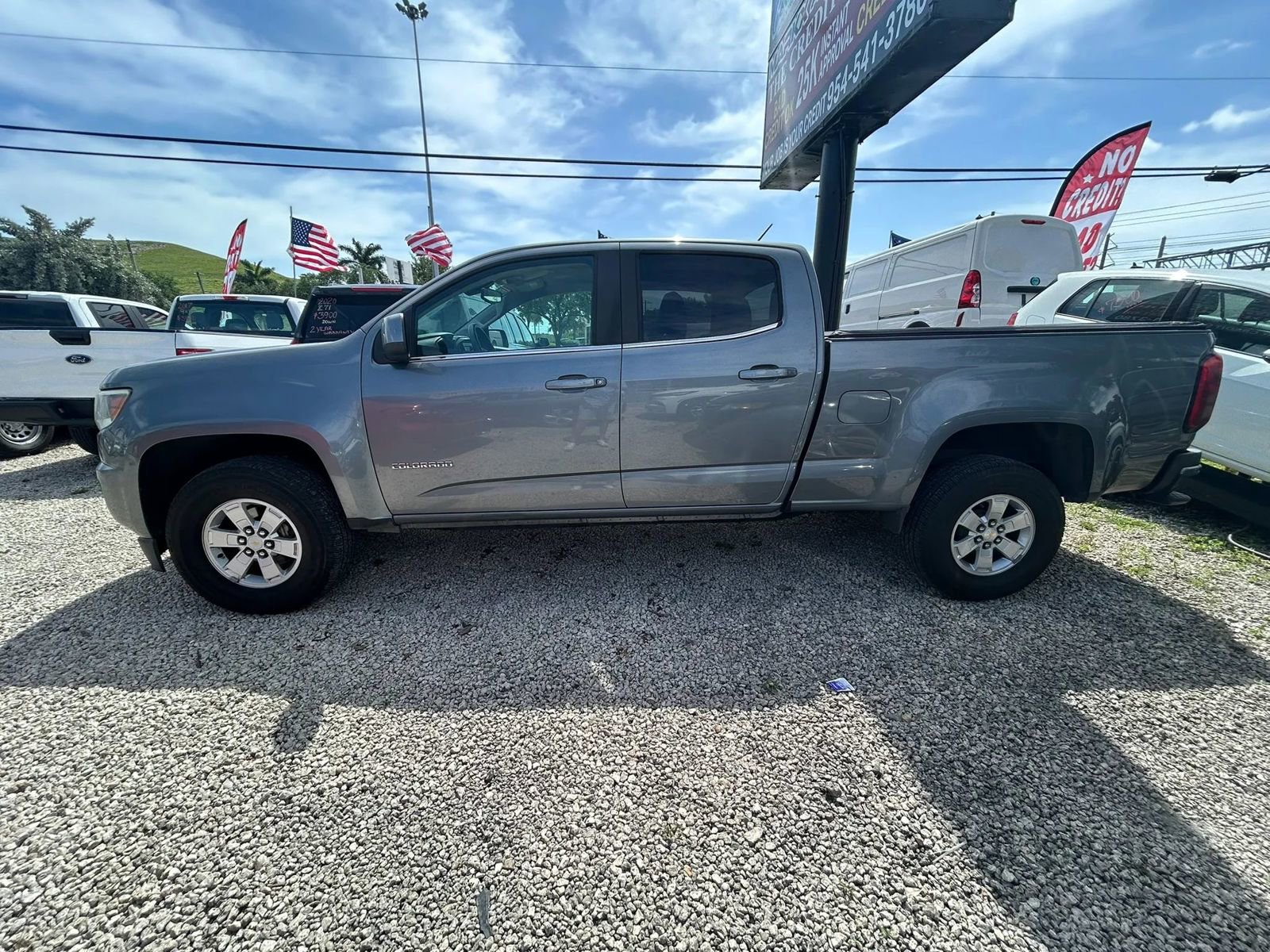 Used 2020 Chevrolet Colorado W/T w/ WT Convenience Package RWD image 5