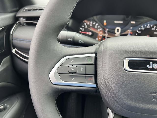 New 2026 Jeep Compass Latitude image 14