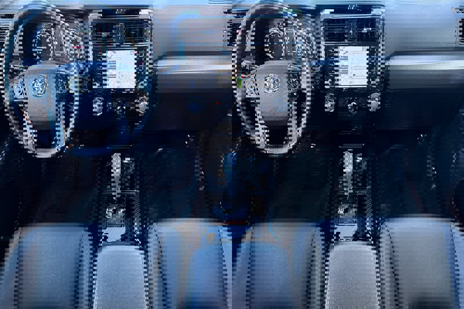 Used 2024 Toyota 4Runner TRD Off-Road Premium image 3