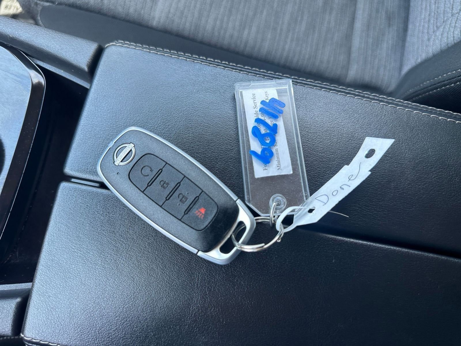 Used 2023 Nissan Rogue SV image 22