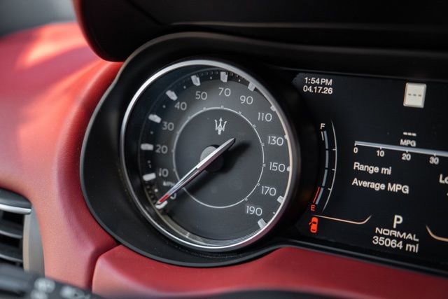 Used 2022 Maserati Levante Modena image 35