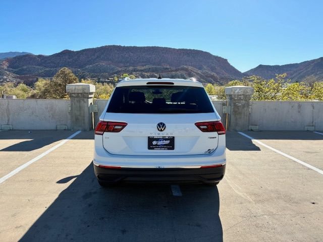 Used 2024 Volkswagen Tiguan SE AWD/4WD image 7