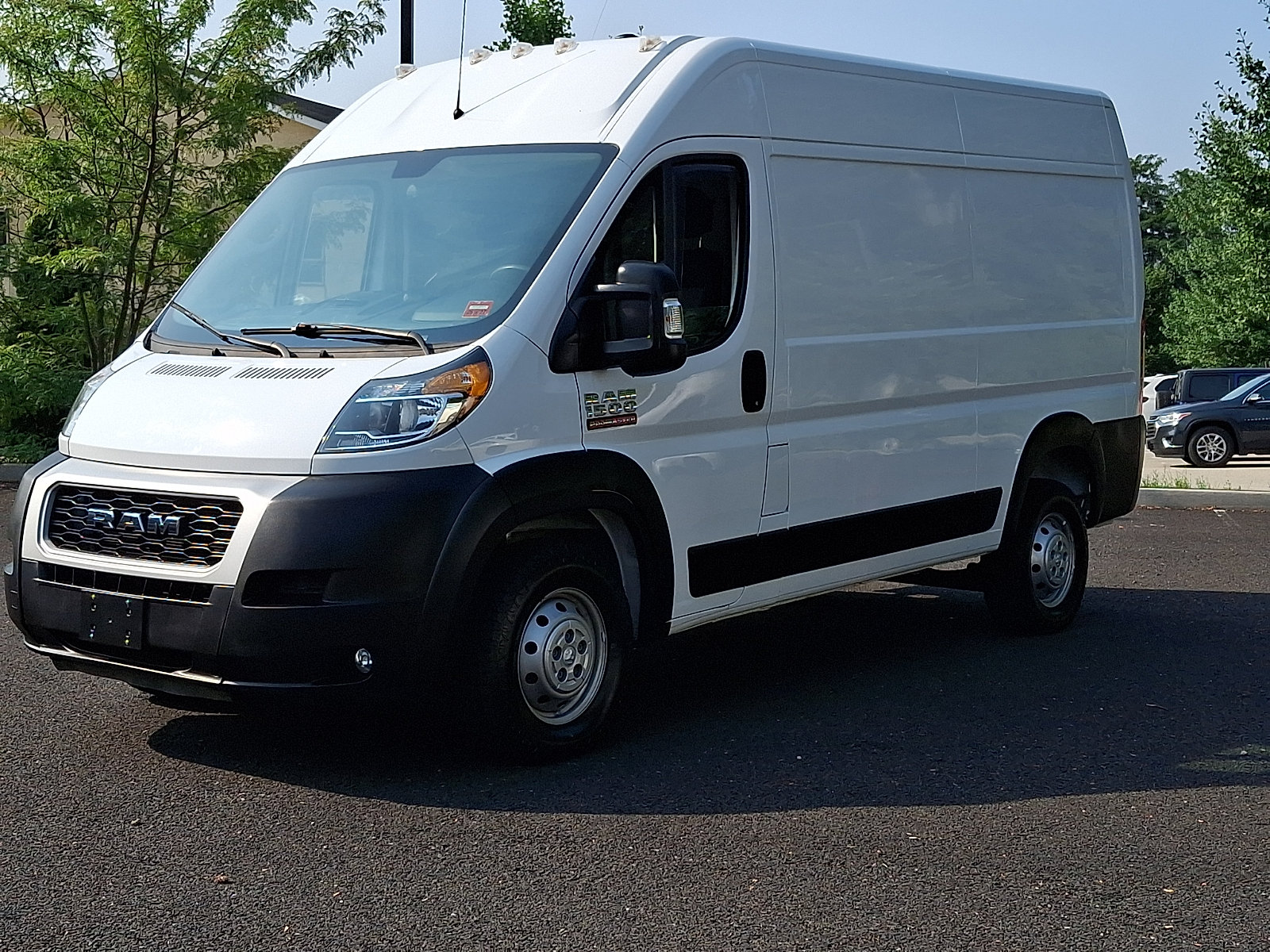 Used 2021 RAM ProMaster 1500 w/ Convenience Group FWD image 3