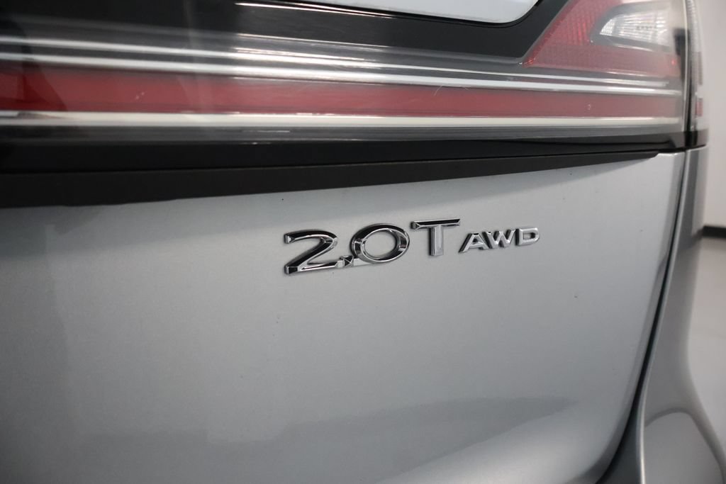 Used 2020 Lincoln Nautilus Reserve AWD/4WD image 10