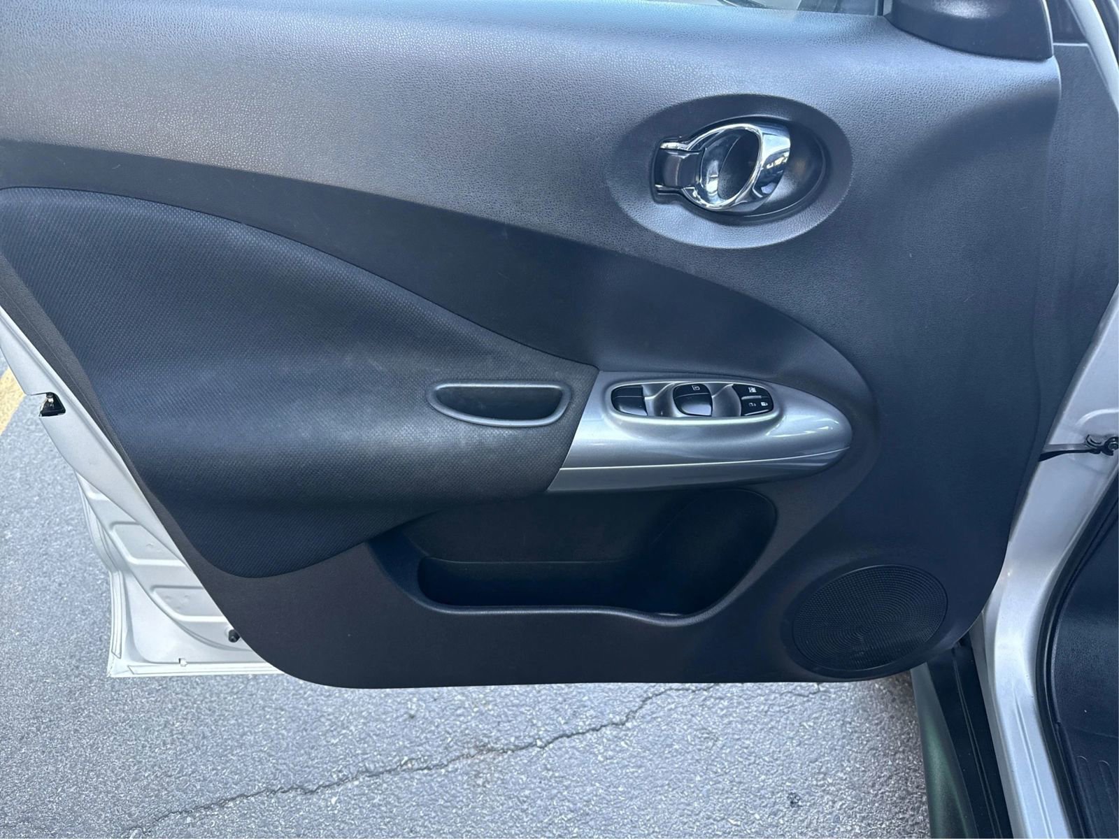 Used 2015 Nissan Juke S AWD/4WD image 19