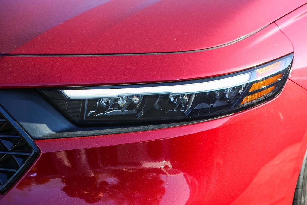 Used 2024 Honda Accord Sport image 5